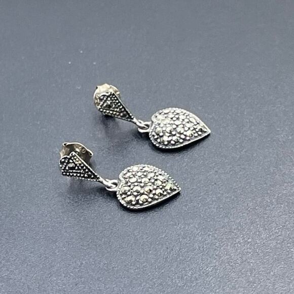 Sterling Silver 925 Marcasite Heart Drop Dangle Pierced Earrings - Picture 14 of 15